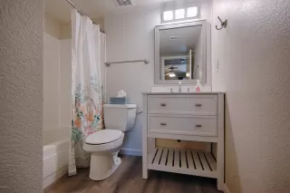 Photo #4: 6054425 Listing