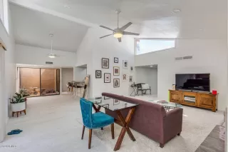 Photo #5: 6054513 Listing