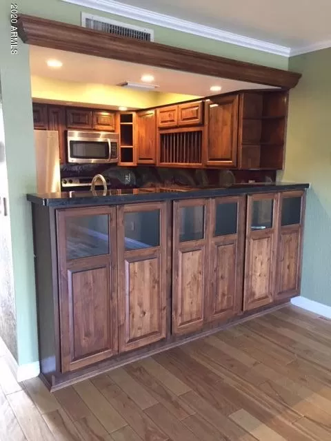 MLS: 6054556 Condo For Sale