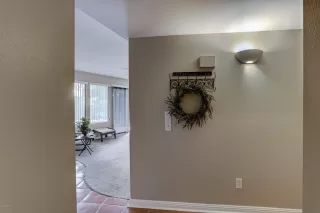 Photo #2: 6054699 Listing