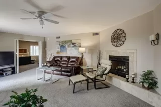 Photo #6: 6054699 Listing