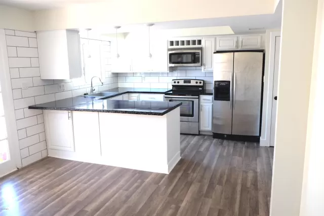 MLS: 6054864 Condo For Sale