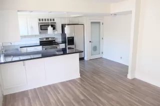 Photo #5: 6054864 Listing