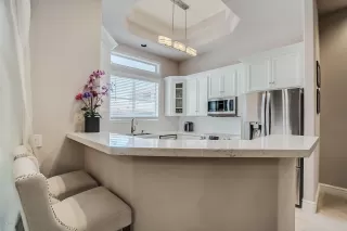 Photo #2: 6054906 Listing