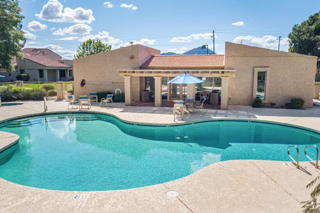 MLS: 6055146 Condo For Sale