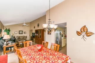 Photo #6: 6055146 Listing 