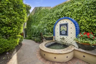 Photo #4: 6055161 Listing