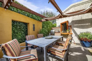 Photo #5: 6055161 Listing