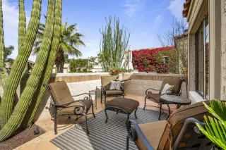 Photo #6: 6055161 Listing