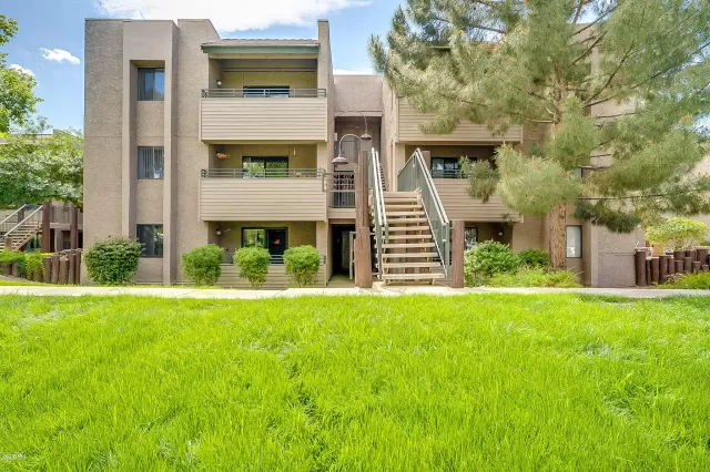 MLS: 6055363 Condo For Sale