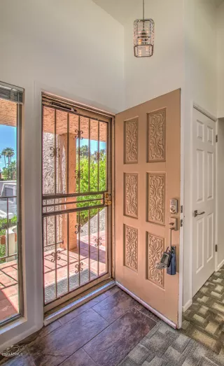 Photo #3: 6055455 Listing 