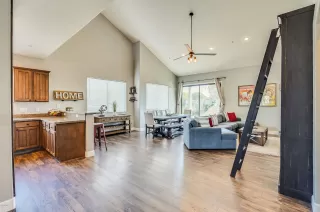 Photo #3: 6055505 Listing 