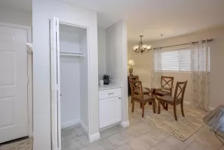 Photo #4: 6055820 Listing
