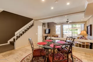 Photo #5: 6055857 Listing