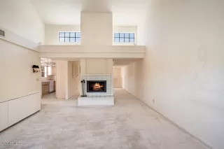 Photo #2: 6055976 Listing