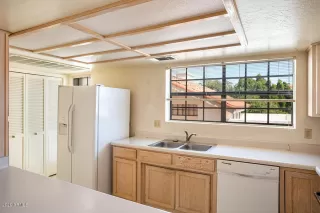 Photo #4: 6055976 Listing