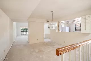 Photo #6: 6055976 Listing