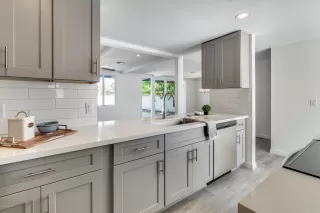 Photo #2: 6056305 Listing