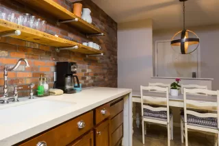 Photo #4: 6056507 Listing