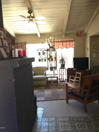 Photo #4: 6056540 Listing