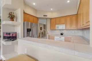 Photo #1: 6056603 Listing