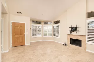 Photo #2: 6056985 Listing