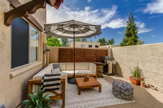 Photo #1: 6057240 Listing