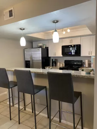 Photo #5: 6057310 Listing