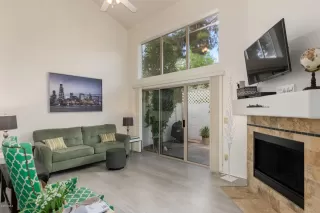 Photo #2: 6058164 Listing