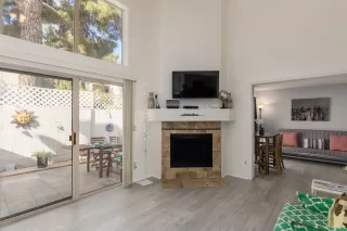 Photo #6: 6058164 Listing