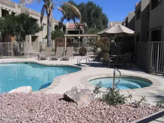 Photo #4: 6058183 Listing