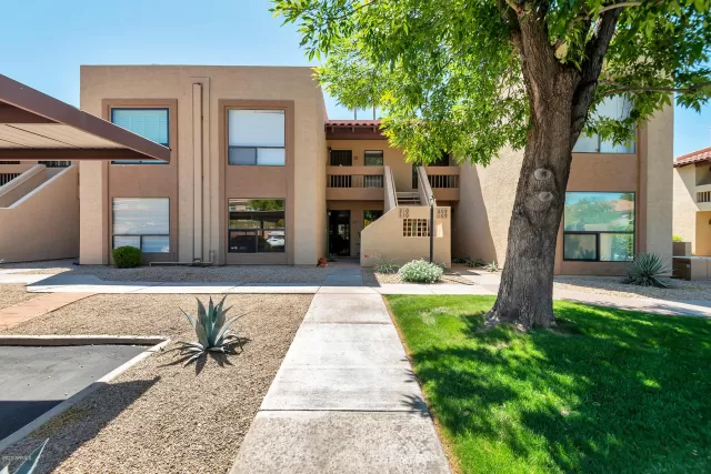MLS: 6058206 Condo For Sale