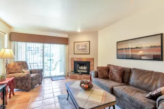 Photo #4: 6058206 Listing