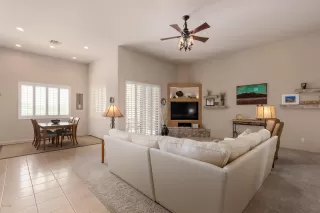 Photo #3: 6058239 Listing