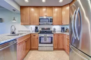 Photo #4: 6058318 Listing 