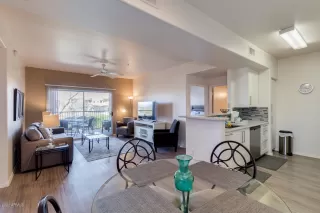 Photo #2: 6058368 Listing 