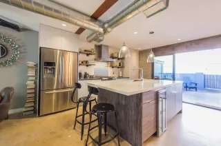 Photo #3: 6058486 Listing