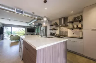 Photo #4: 6058486 Listing