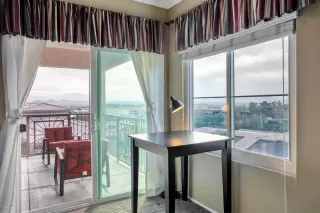 Photo #3: 6058680 Listing