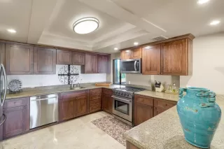 Photo #3: 6058837 Listing