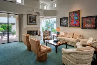 Photo #4: 6059594 Listing