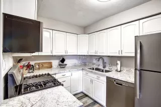 Photo #1: 6059629 Listing