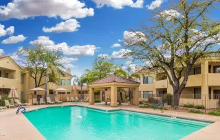 Photo #2: 6059645 Listing