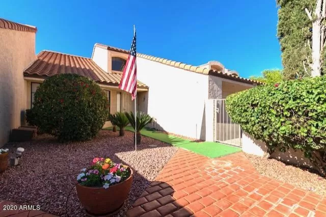 MLS: 6059659 Condo For Sale