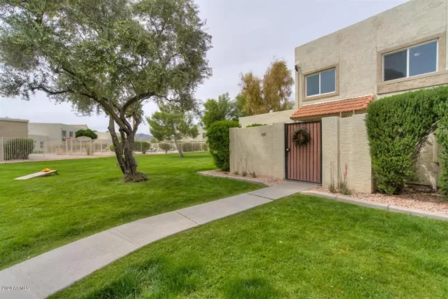 MLS: 6059677 Condo For Sale
