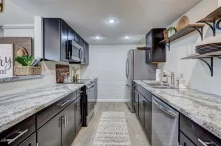 Photo #3: 6059677 Listing