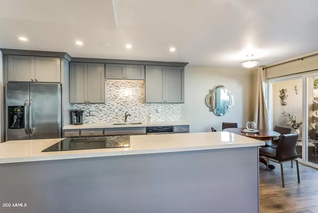 MLS: 6059718 Condo For Sale