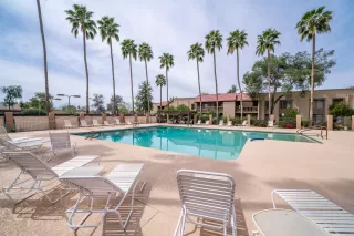 Photo #2: 6059856 Listing 