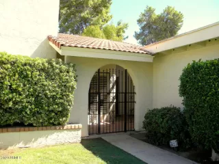 Photo #2: 6059912 Listing