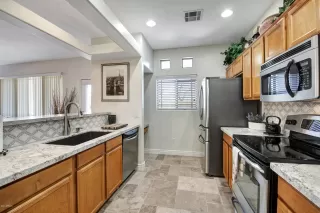 Photo #1: 6060051 Listing 